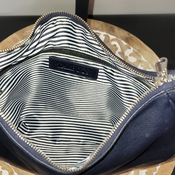 Talbots Soft Pebbled Black Leather Hobo Bag With Buckle - Picture 10 of 14